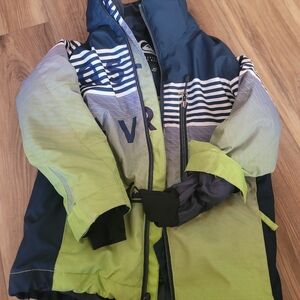 Quicksilver ~ Drylight The mountain & the wave kids jacket